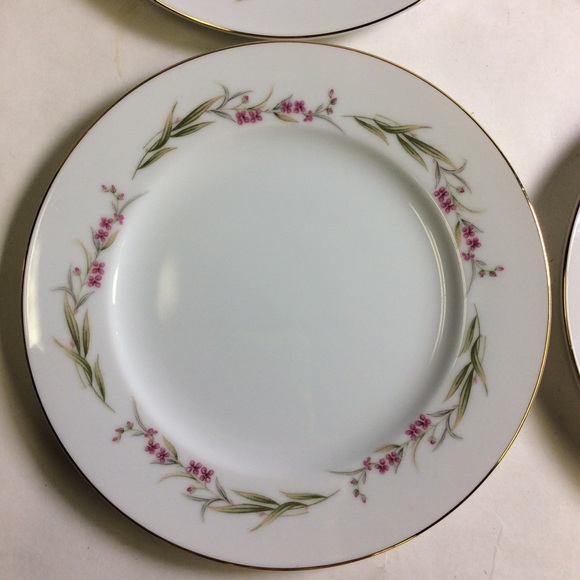 Prestige by fine China Japan Set 4 Salad Plates - Picture 2 of 9